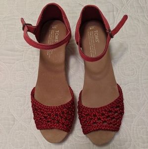 Toms platform open toe sandal